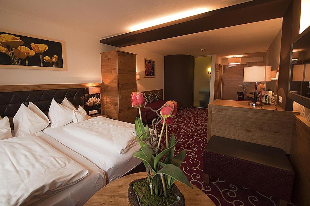 Hotel Rettenberg Kolsass Phòng bức ảnh