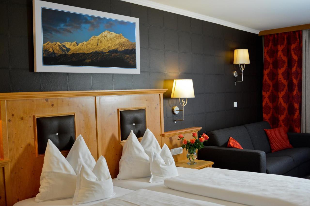 Hotel Rettenberg Kolsass Ngoại thất bức ảnh
